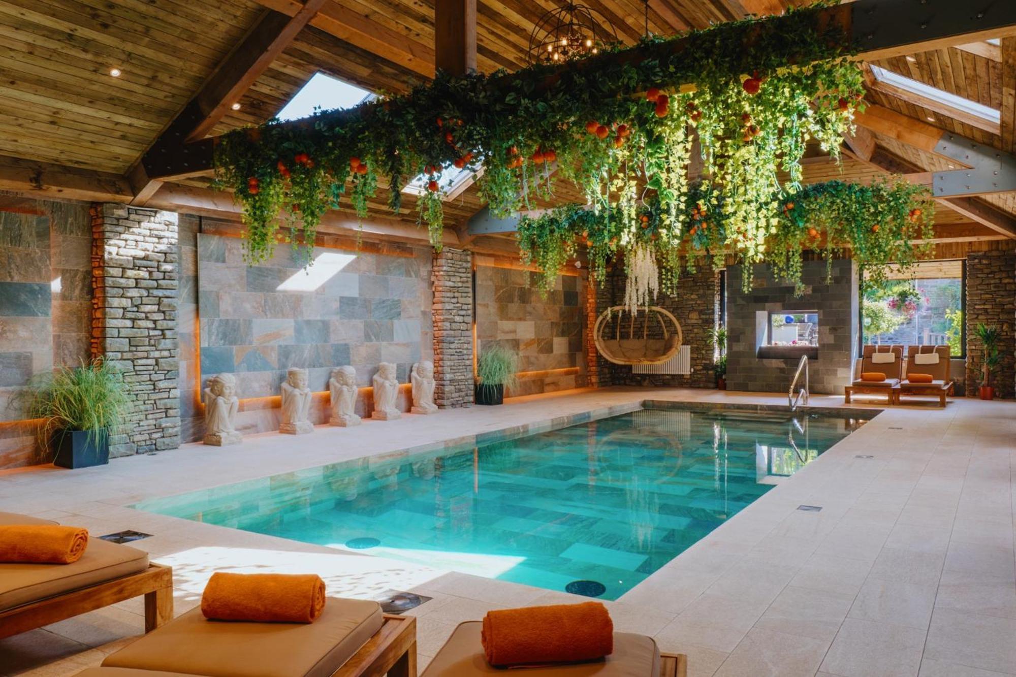 Lanelay Hall Hotel & Spa ヘンソル エクステリア 写真 Spa at the Hotel